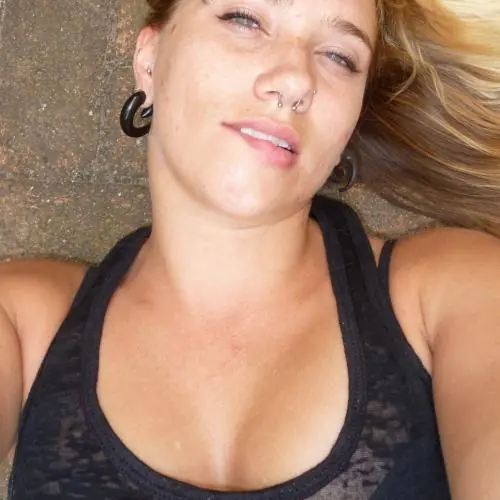 angelincchen image 0