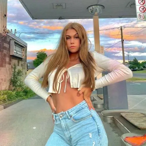 kartenhausbau image 0