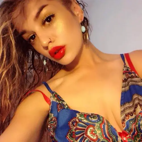 genieszaalica image 0